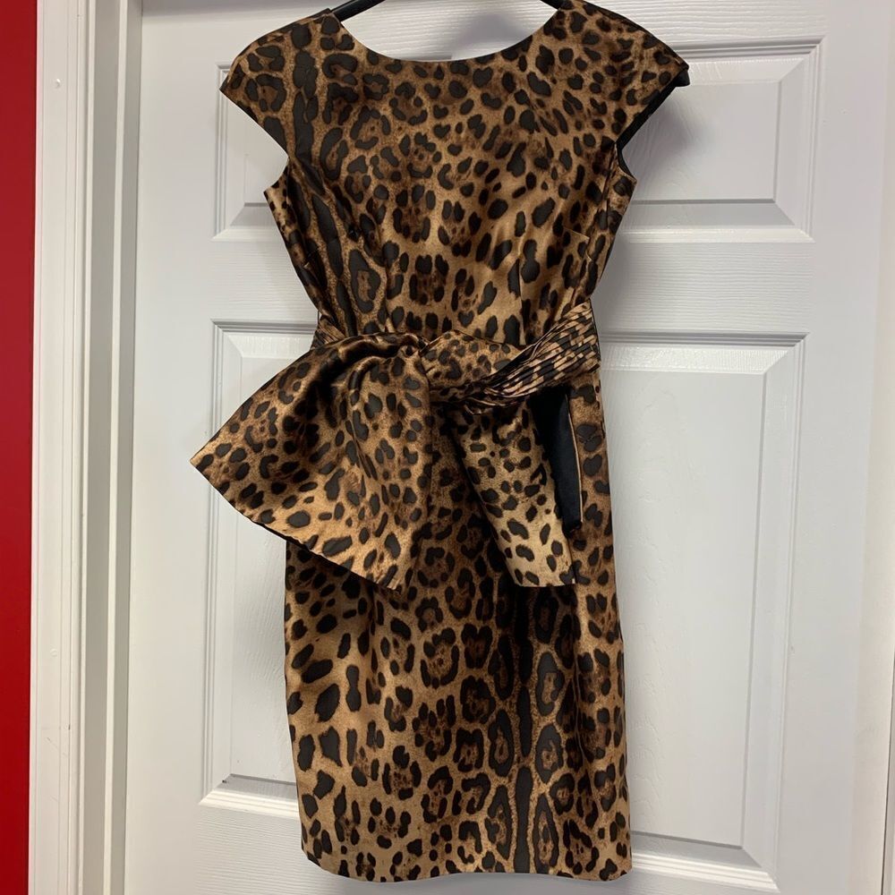 Per Se Silk Leopard Print Wiggle Dress sz 2 EUC Mob Wife Chic